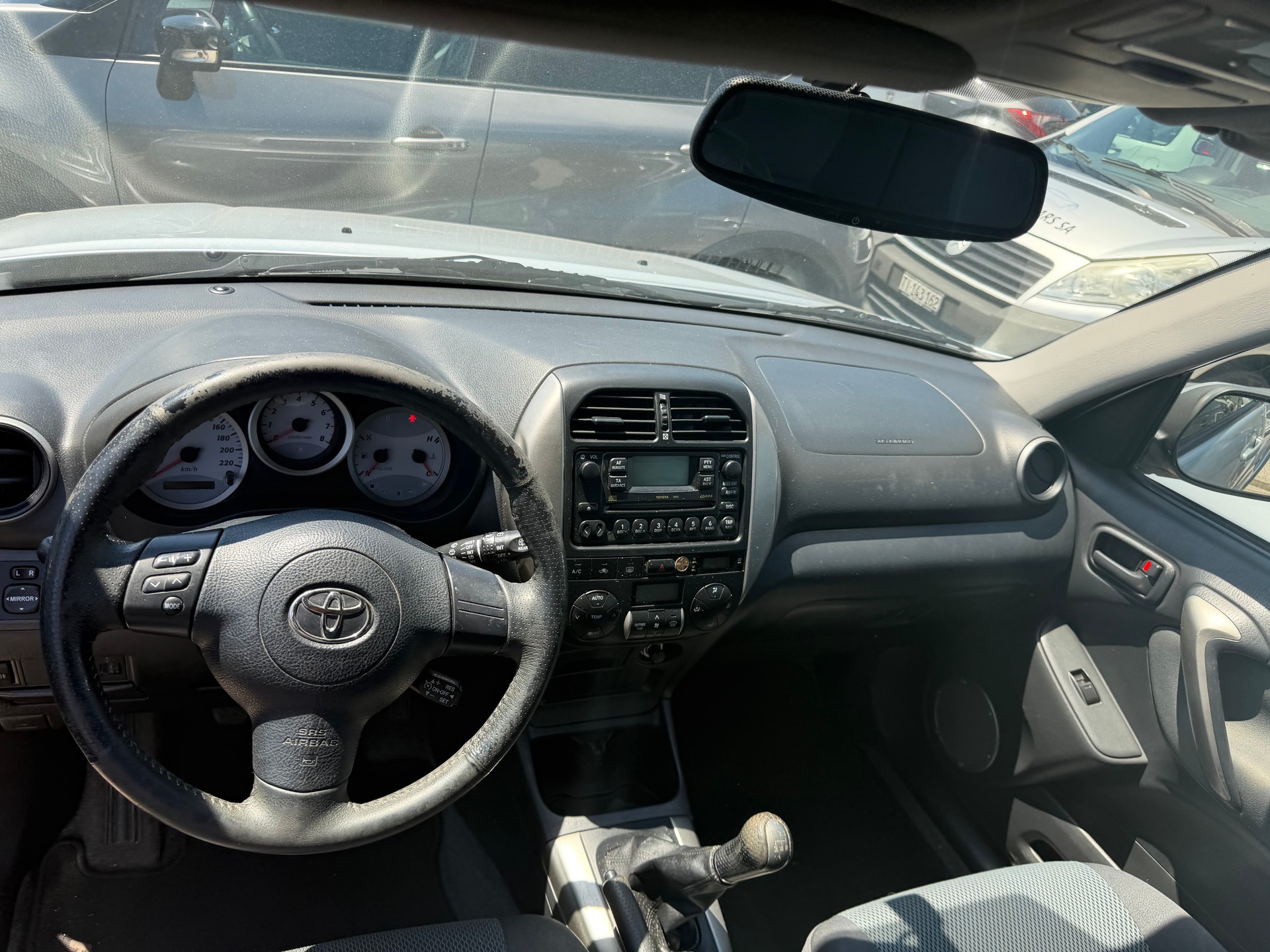 TOYOTA RAV-4 2.0 16V Linea Sol-image-6