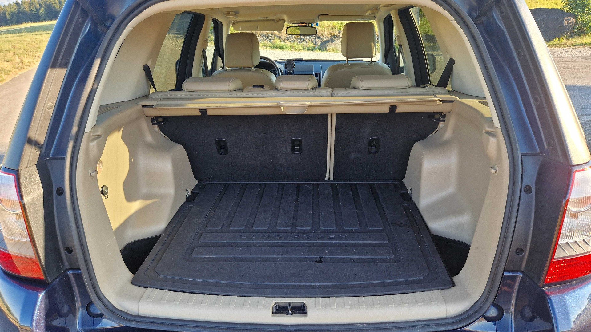 LAND ROVER 3.2 I6 HSE-image-4