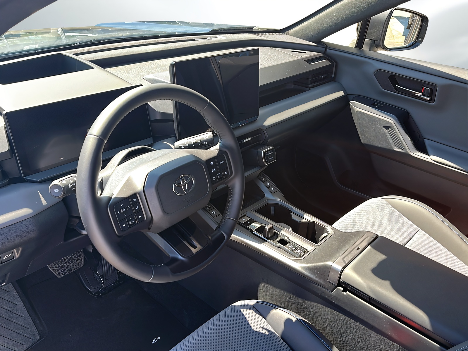 TOYOTA RAV-4 2.5 PHEV Style e-CVT AWD-image-4