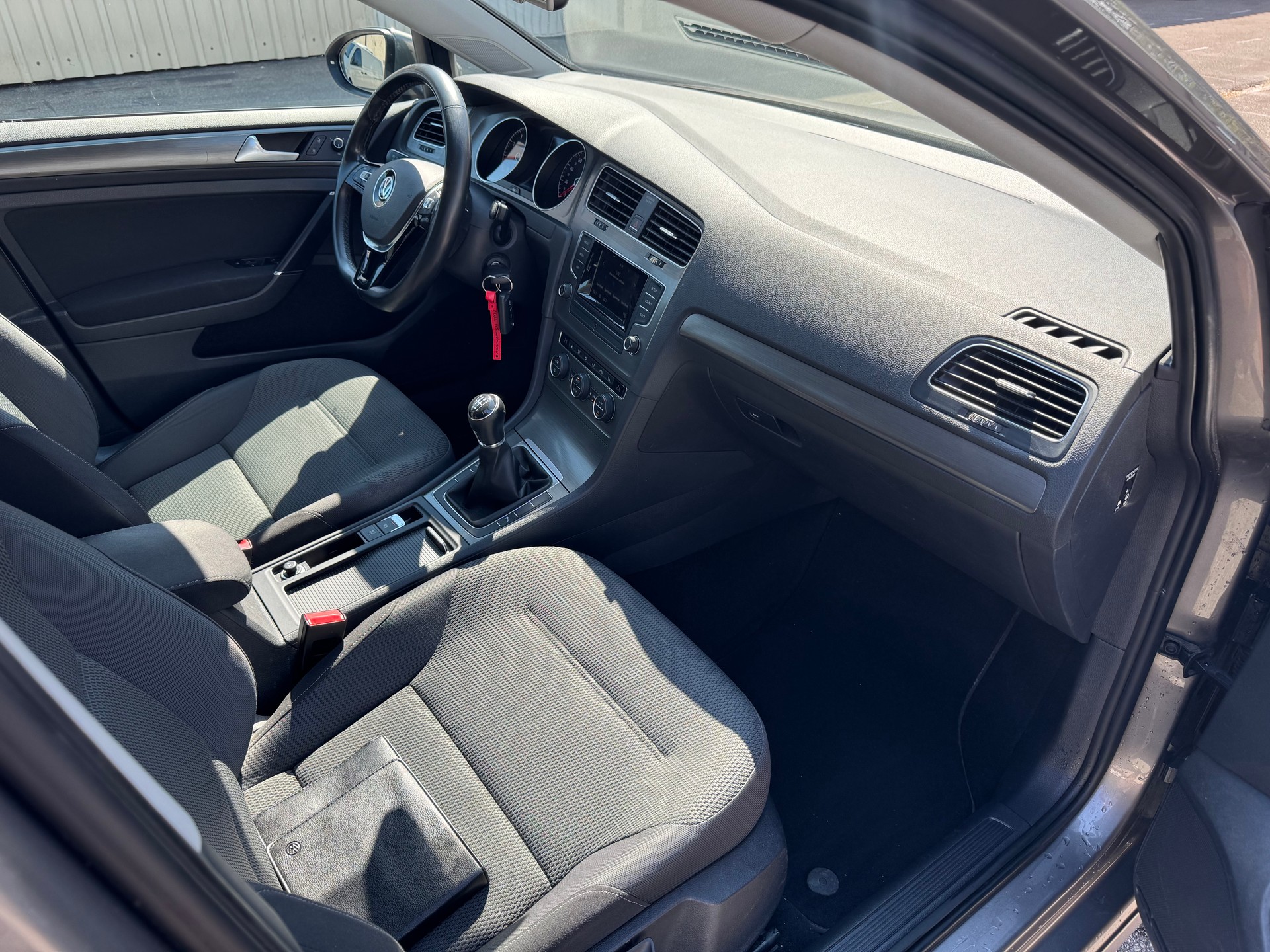 VW Golf 1.2 TSI Comfortline-image-9