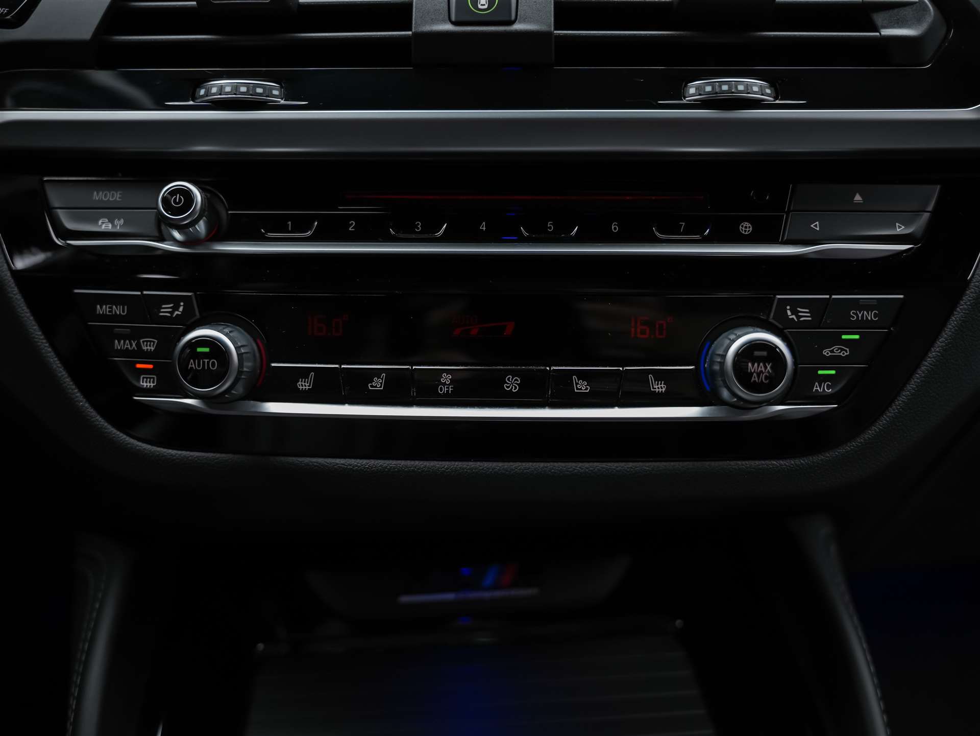 BMW X3 xDrive M Competition Steptronic *Harman/Kardon*Abstandsregler*Head Up*Sitzlüftung*-image-24