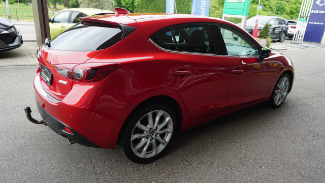 MAZDA 3 2.0 16V Revolution-image-5