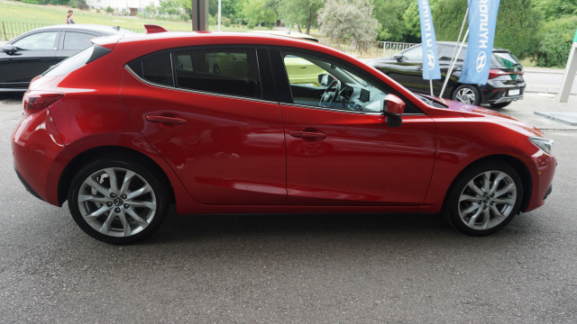 MAZDA 3 2.0 16V Revolution-image-4