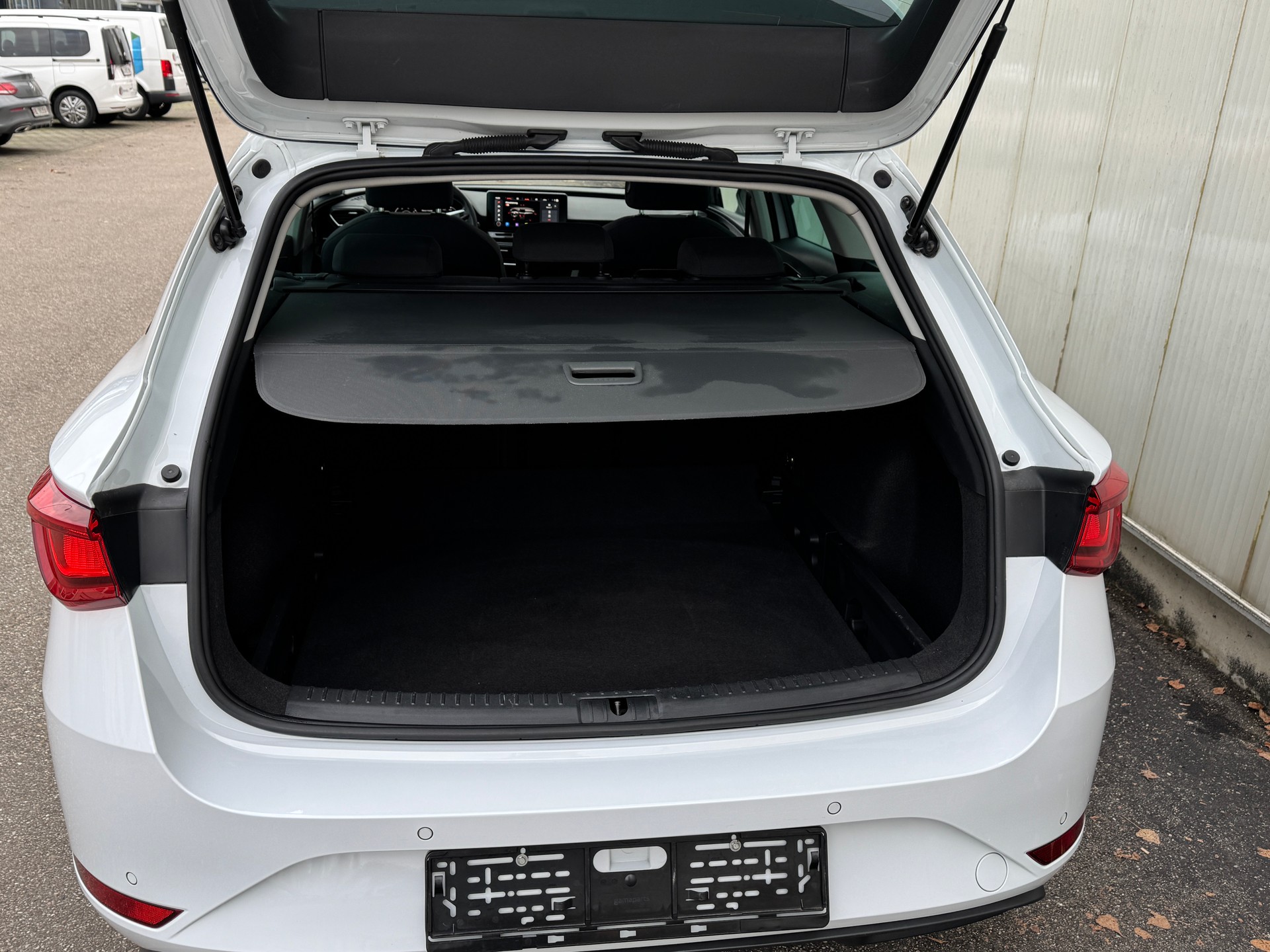SEAT Leon ST 2.0 TDI EVO DSG Style-image-2