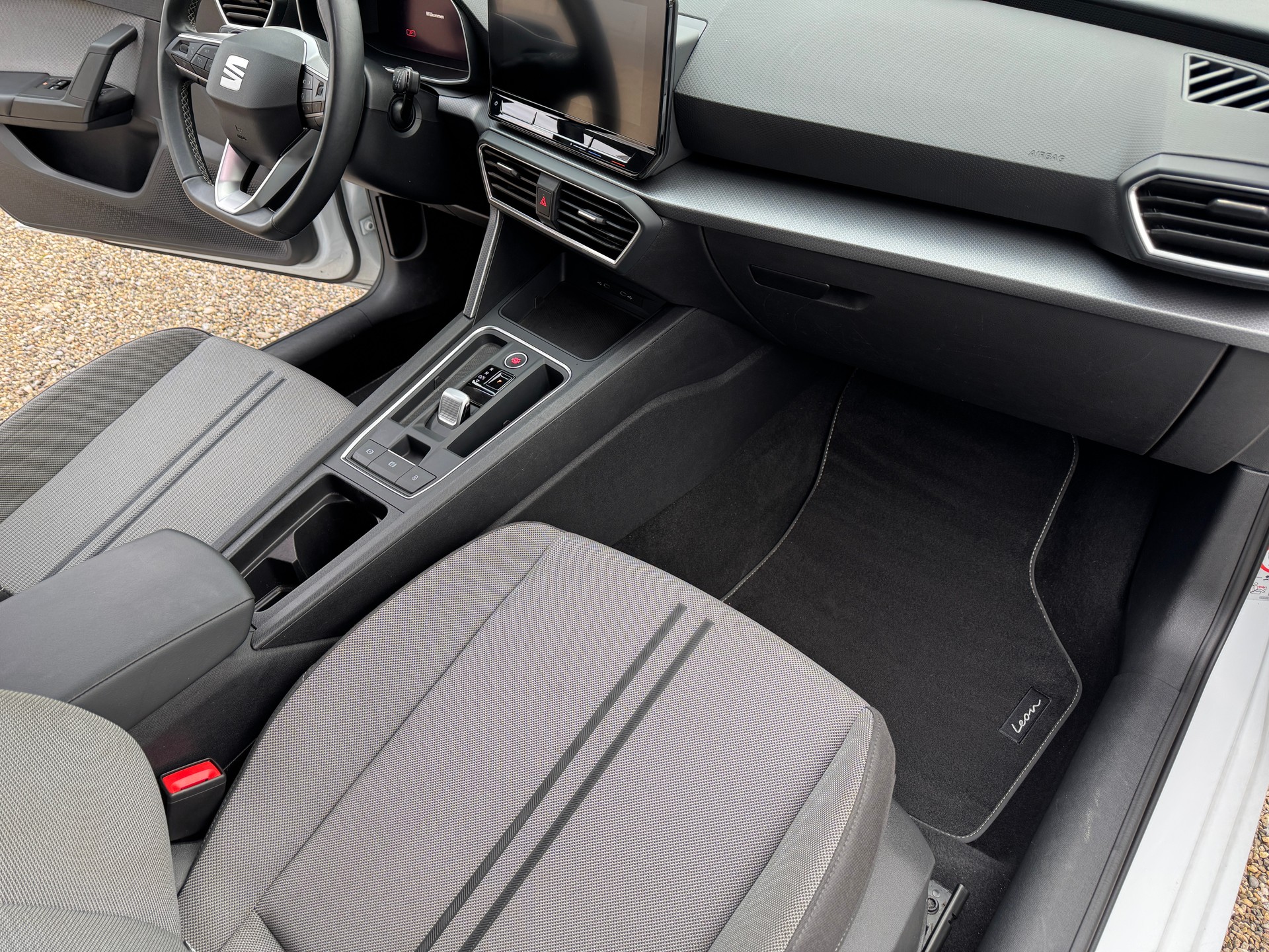 SEAT Leon ST 2.0 TDI EVO DSG Style-image-5