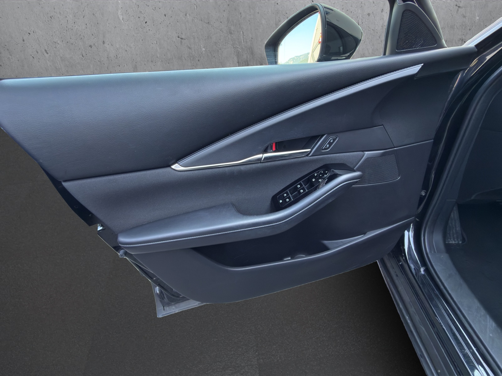 MAZDA CX-30 2.0 150 Ambition-image-4