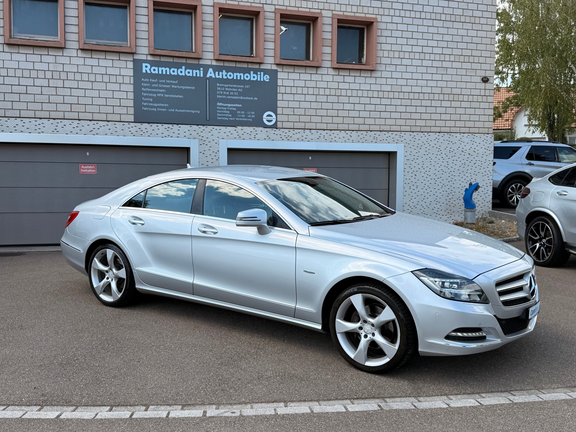 MERCEDES-BENZ CLS 350 7G-Tronic-showroom-element-1