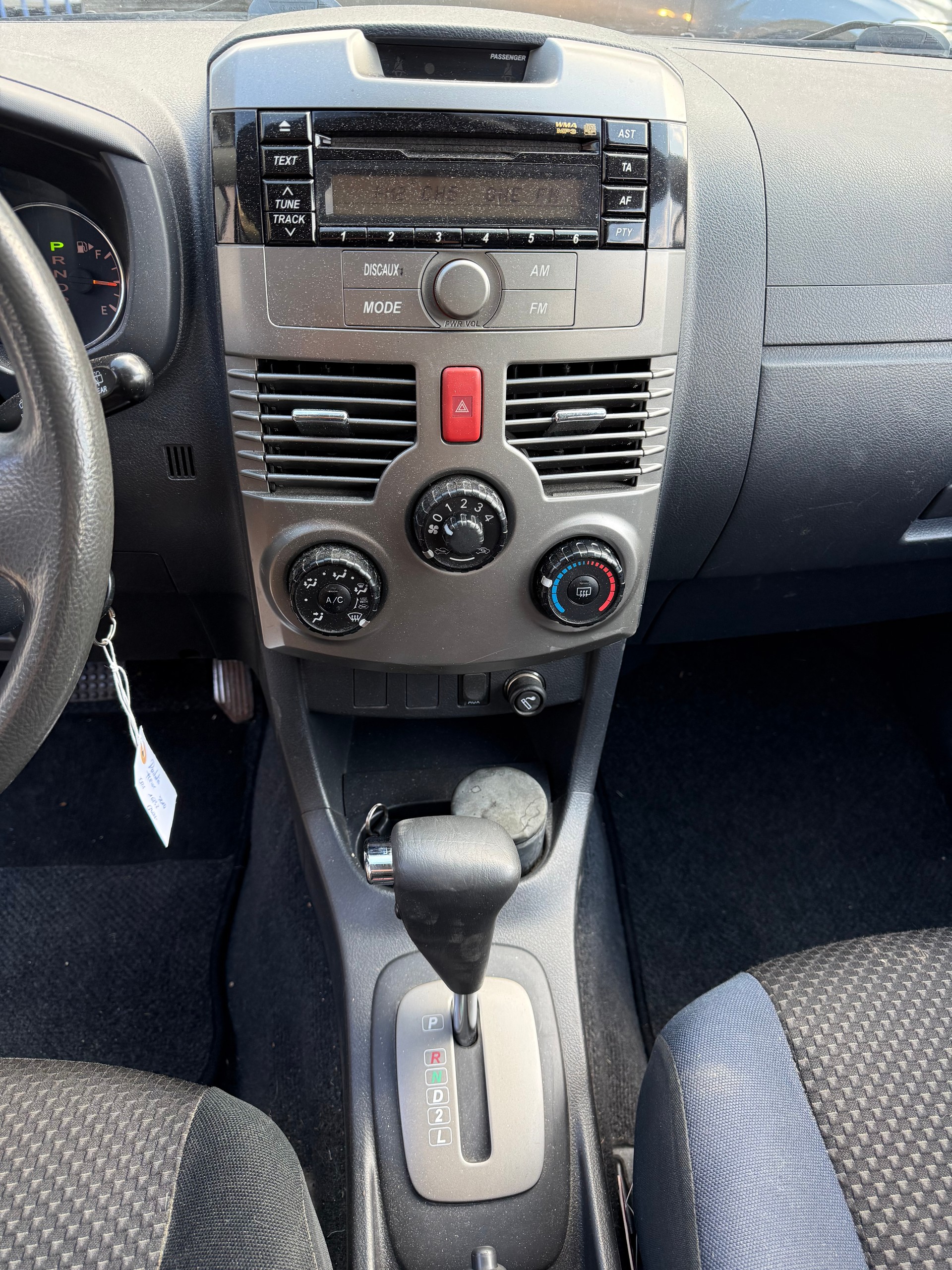 DAIHATSU Terios 1.5 16V 4WD Automatic-image-14