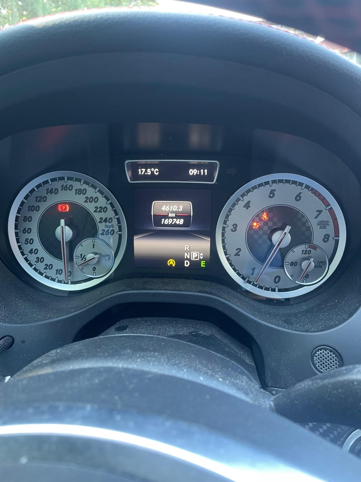 MERCEDES-BENZ A 250 Sport 4Matic 7G-DCT-image-8