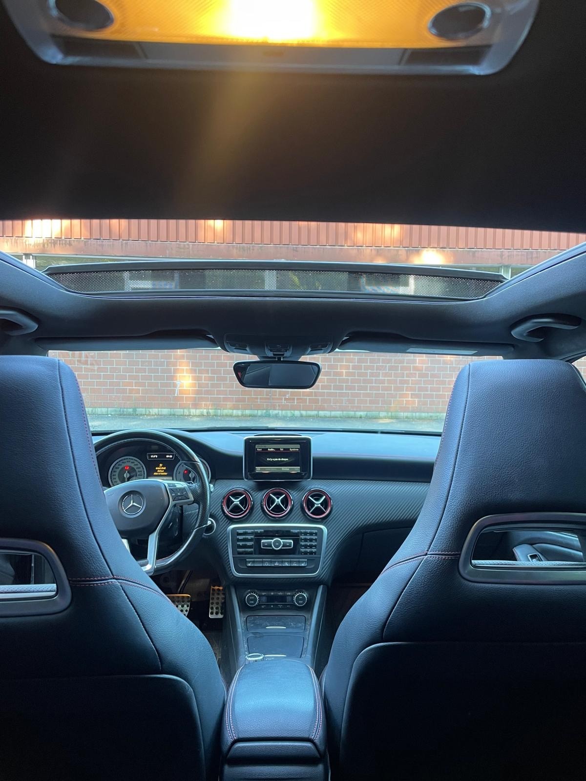 MERCEDES-BENZ A 250 Sport 4Matic 7G-DCT-image-13