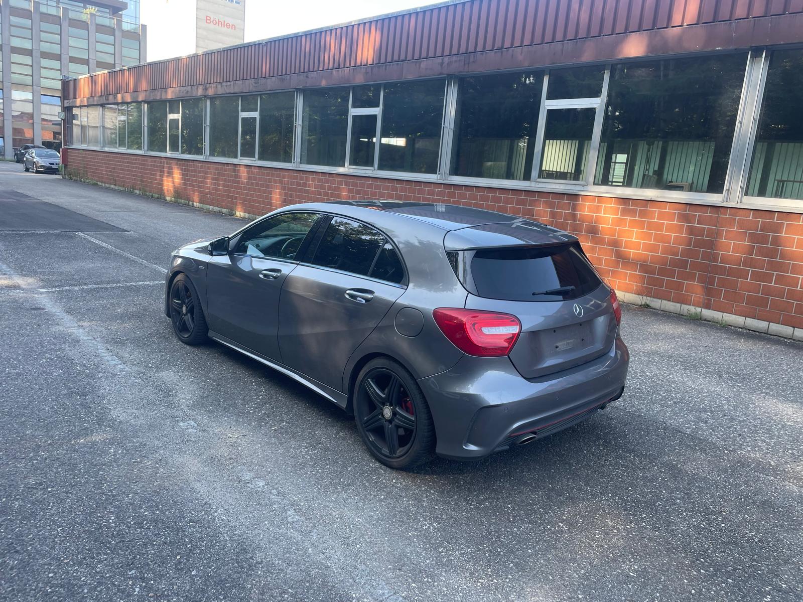 MERCEDES-BENZ A 250 Sport 4Matic 7G-DCT-image-7