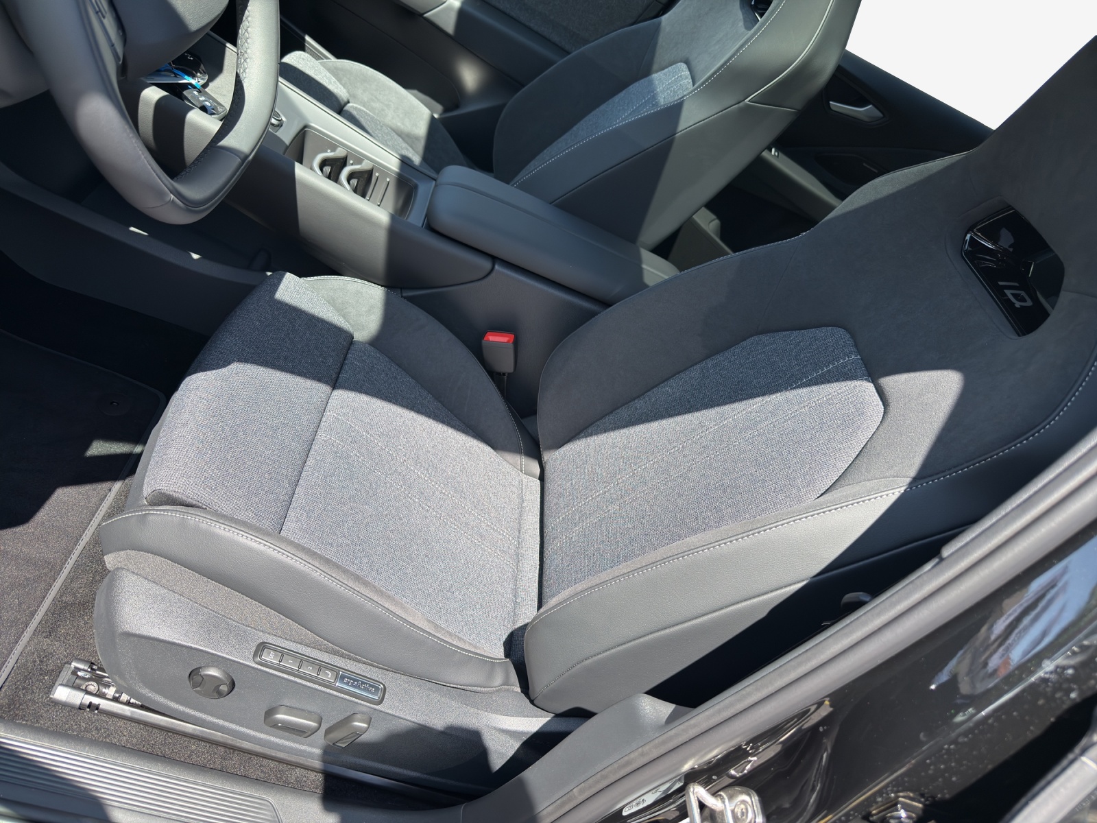 VW ID.3 Neo 79 kWh 231 PS Style-image-14