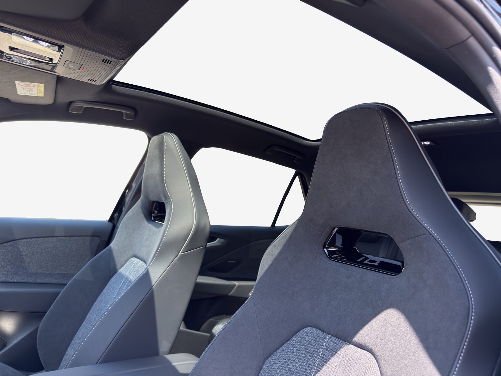 VW ID.3 Neo 79 kWh 231 PS Style-image-13