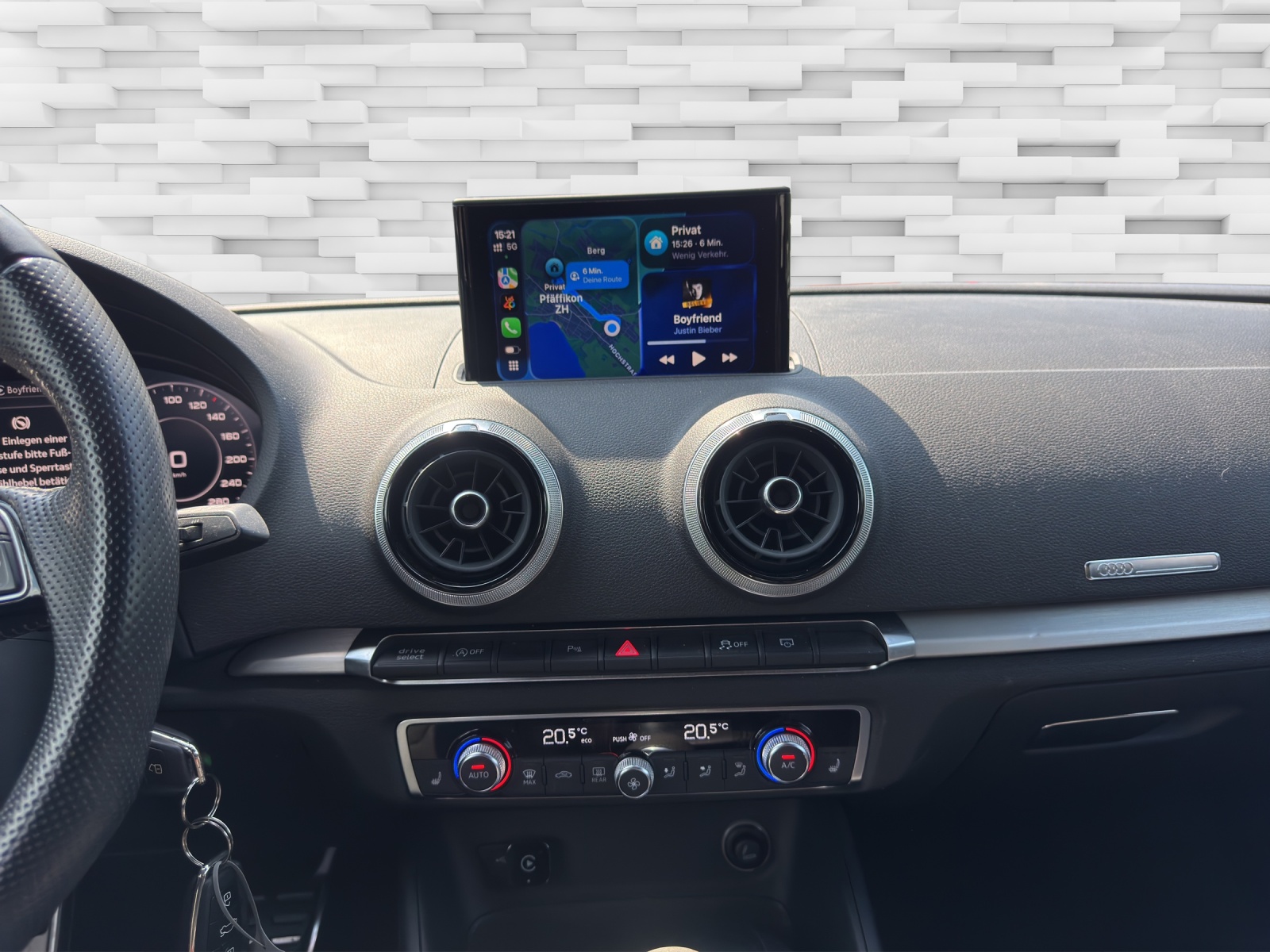 AUDI A3 Sportback 40 TFSI Sport S-tronic-image-11