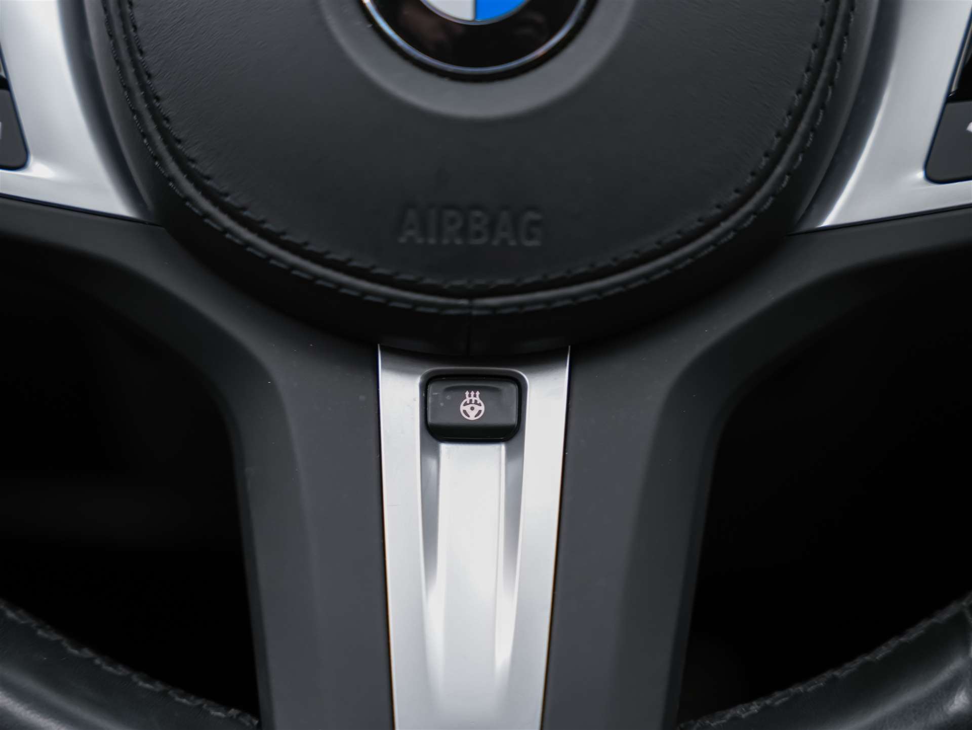 BMW X3 xDrive 20i M Sport *Facelift*Panorama*Laser*Leder Vernasca*-image-31