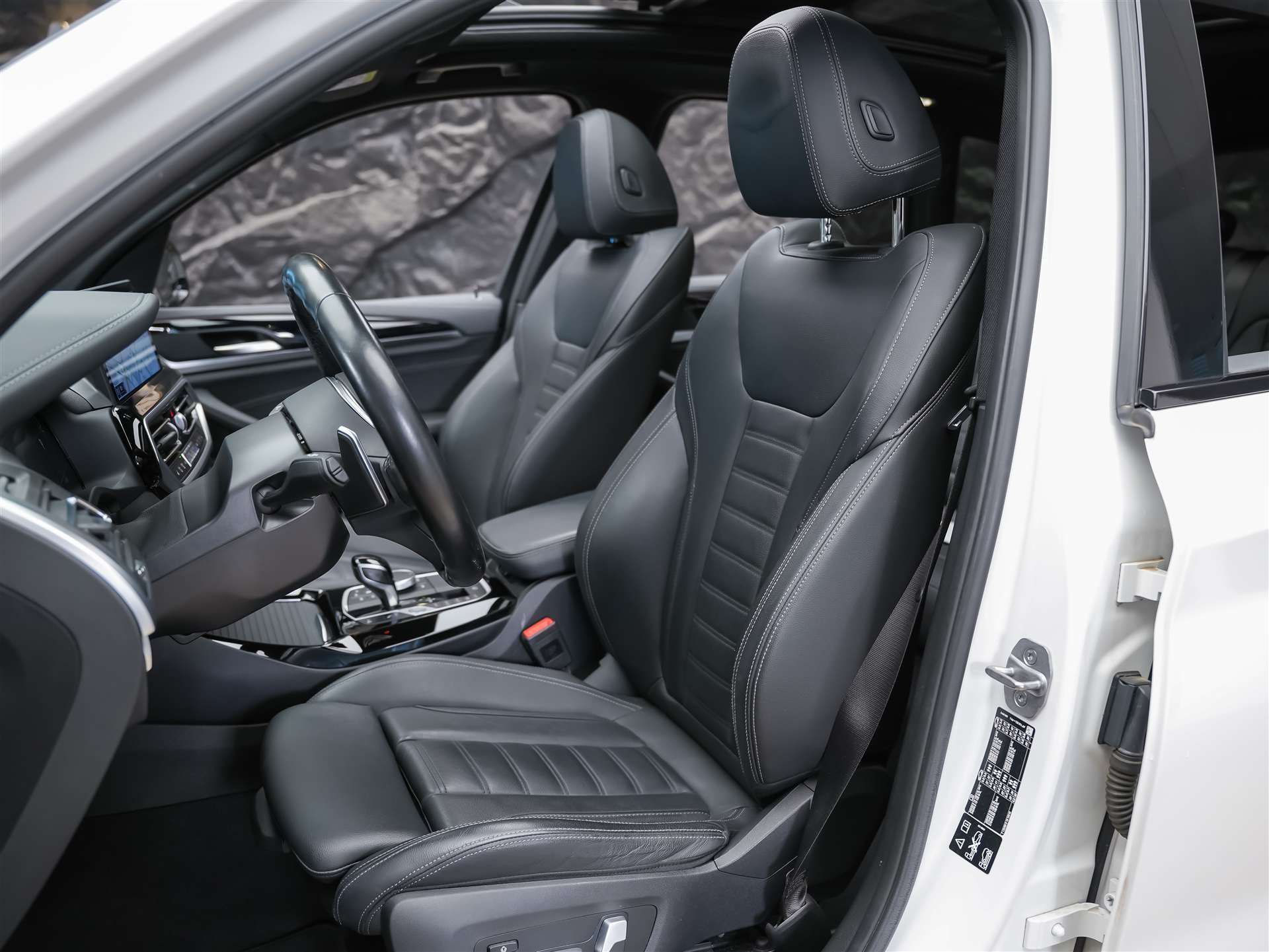 BMW X3 xDrive 20i M Sport *Facelift*Panorama*Laser*Leder Vernasca*-image-8