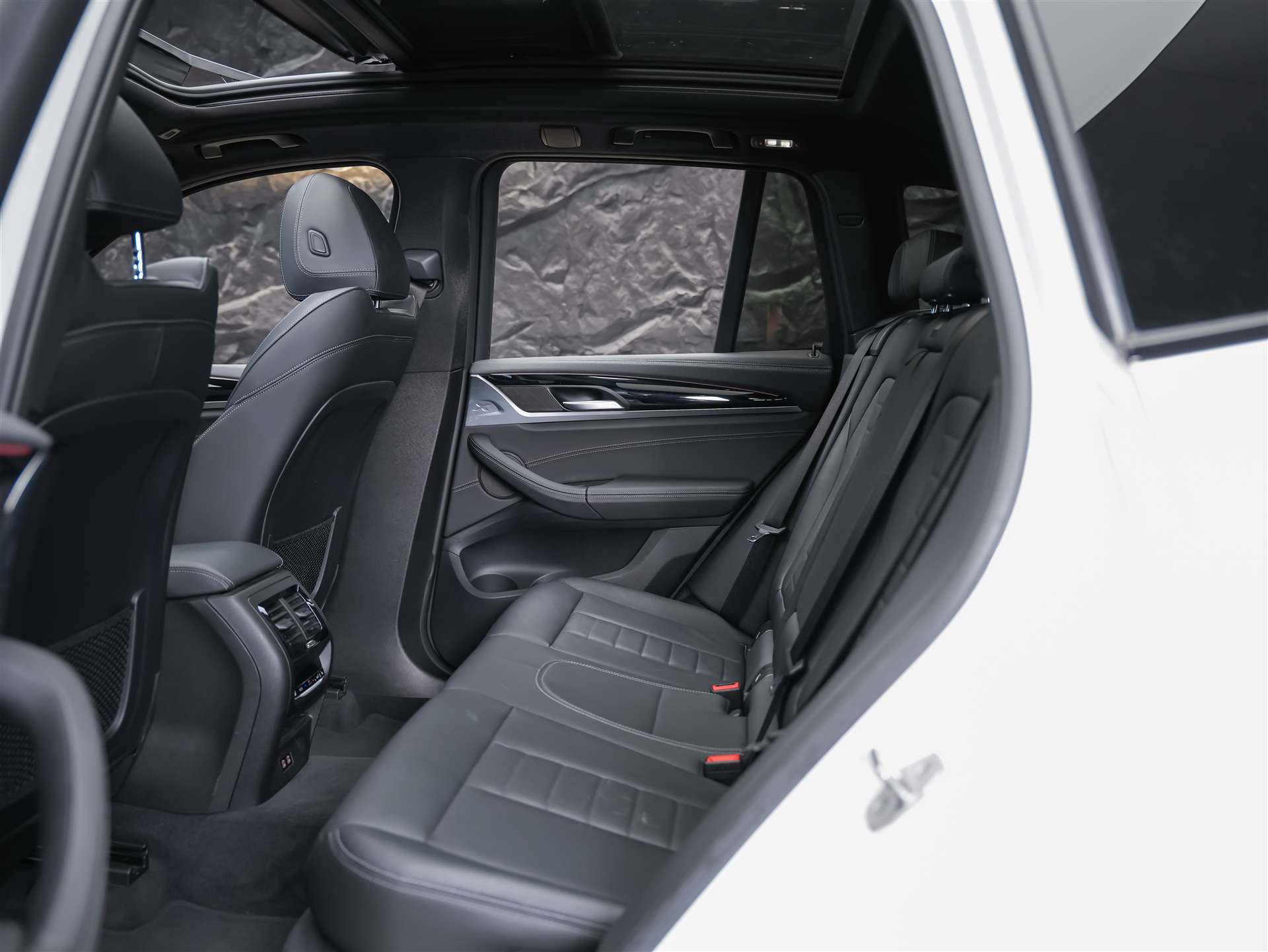 BMW X3 xDrive 20i M Sport *Facelift*Panorama*Laser*Leder Vernasca*-image-13