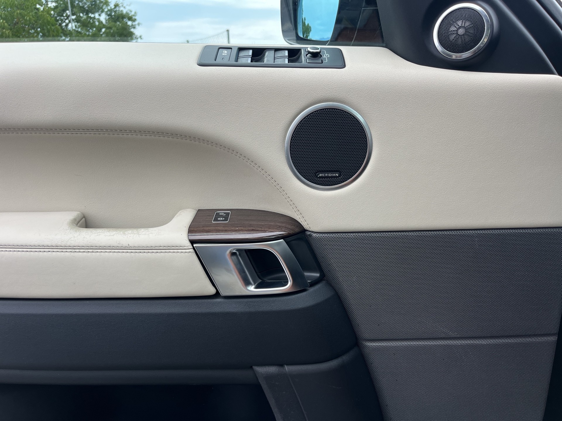 LAND ROVER Range Rover Sport 3.0 SDV6 HSE Automatic-image-14