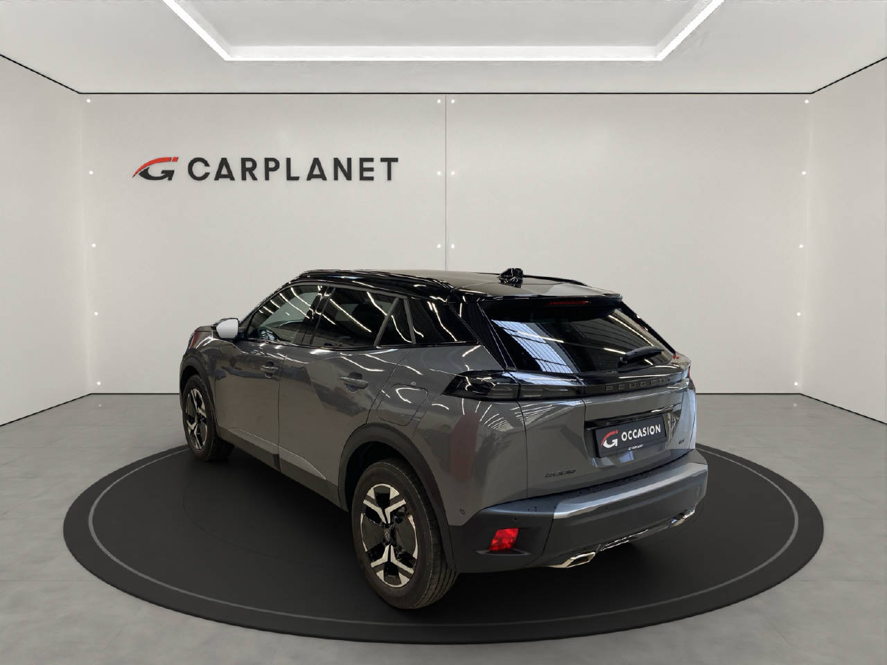 PEUGEOT 2008 1.2 PureTech 130 GT-image-2