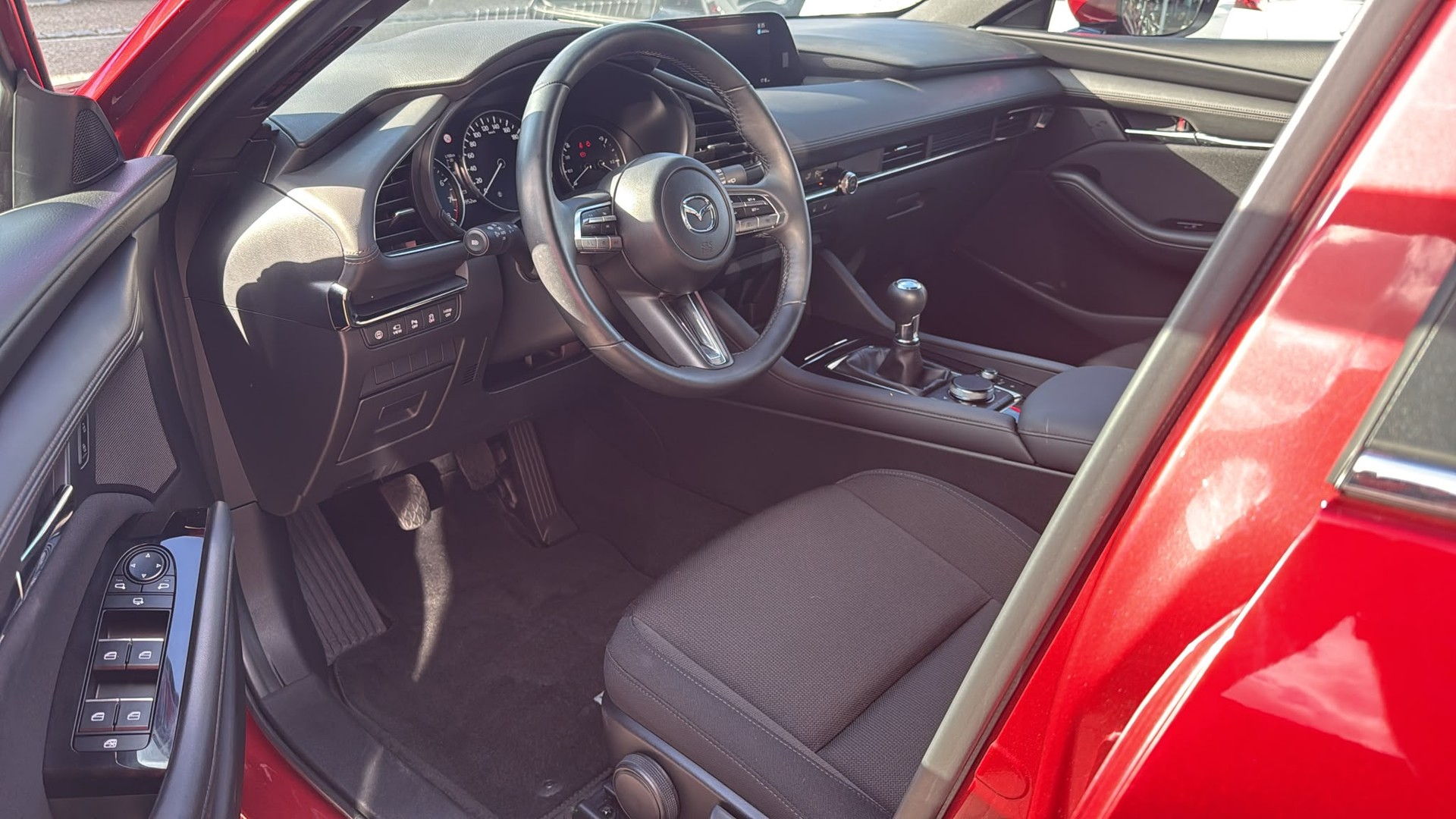 MAZDA 3 Hatchback SKYACTIV-X M Hybrid 180 Revolution-image-16
