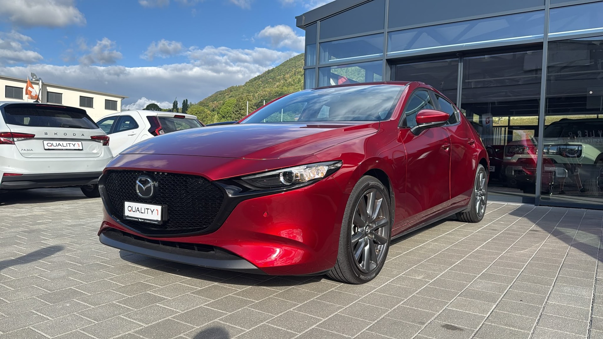 MAZDA 3 Hatchback SKYACTIV-X M Hybrid 180 Revolution-image-1