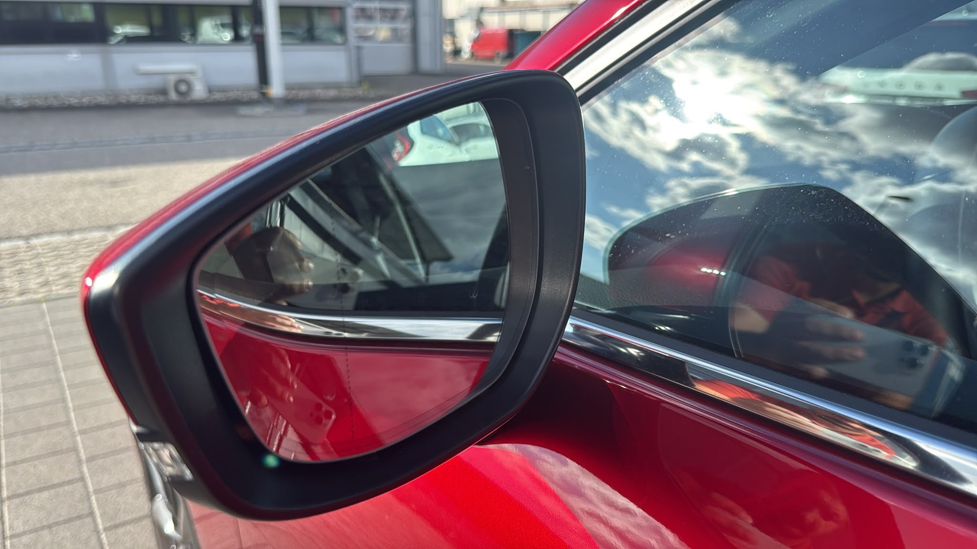 MAZDA 3 Hatchback SKYACTIV-X M Hybrid 180 Revolution-image-18