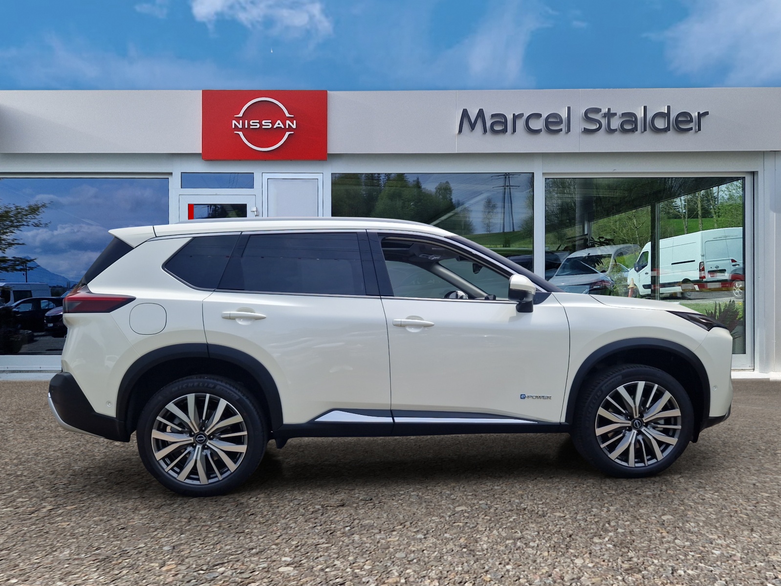 NISSAN X-Trail 1.5 VC-T e-Power 4WD 7 Sitze Tekna+-image-5