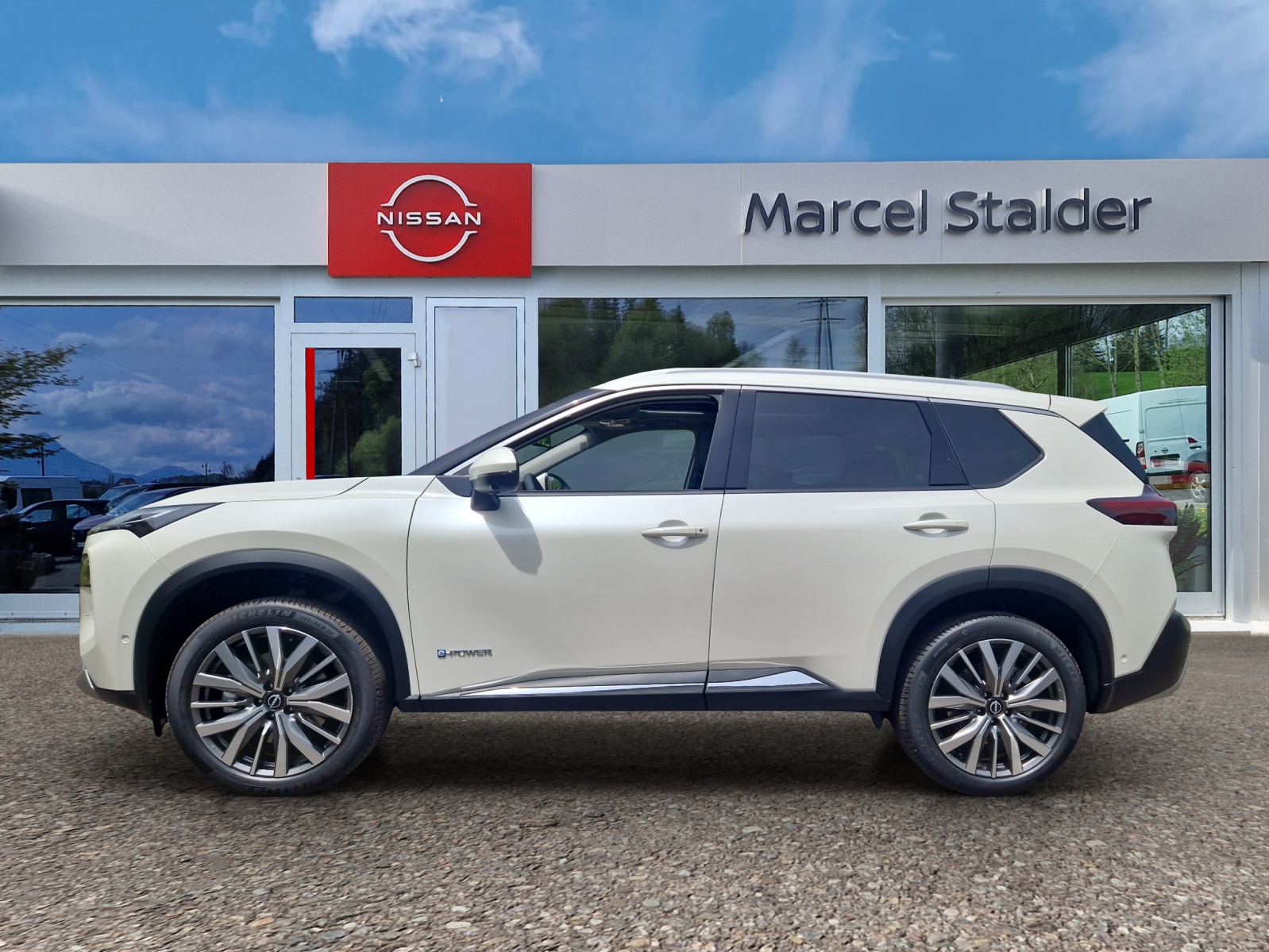 NISSAN X-Trail 1.5 VC-T e-Power 4WD 7 Sitze Tekna+-image-1