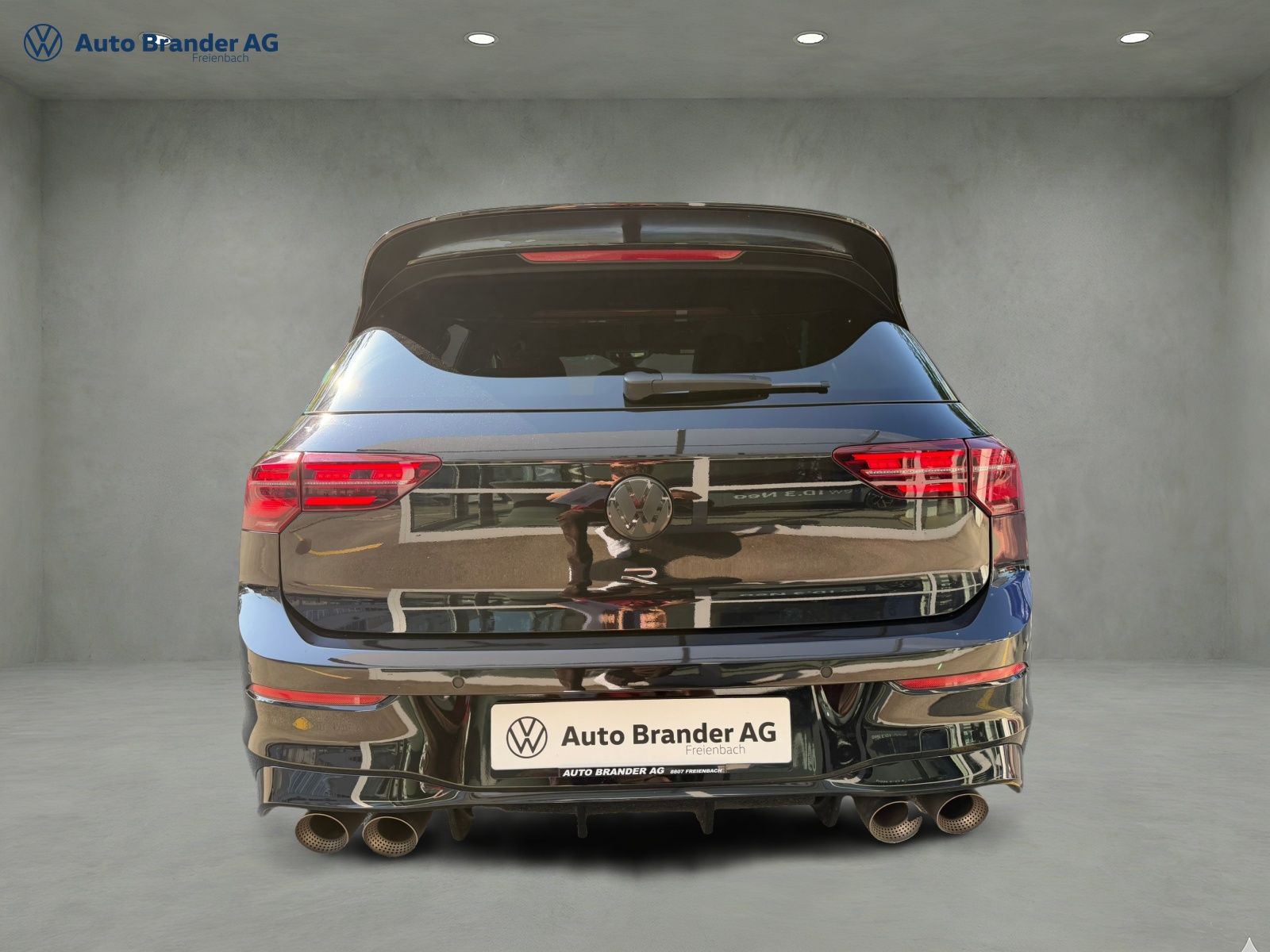VW Golf 2.0 TSI R DSG 4Motion R Performance-image-3