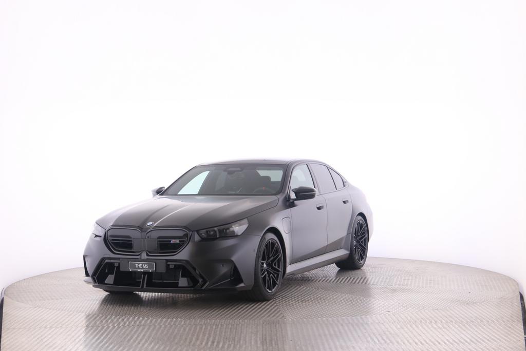 BMW M5 xDrive-image-21