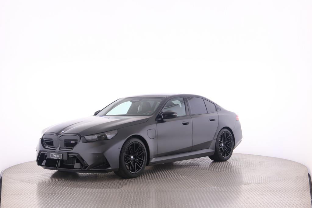 BMW M5 xDrive-image-22