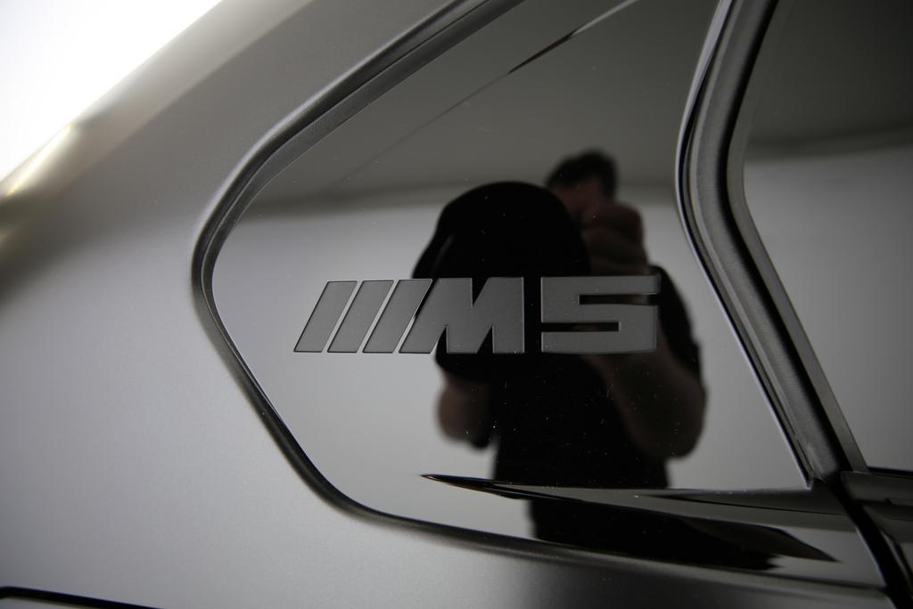 BMW M5 xDrive-image-13
