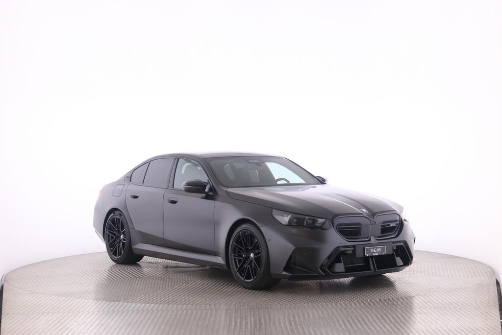 BMW M5 xDrive-image-19