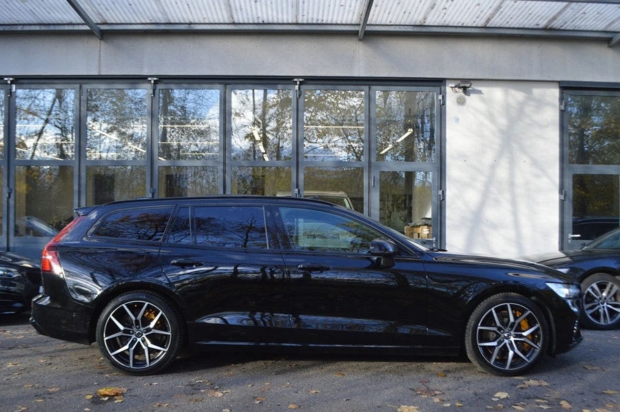 VOLVO V60 T8 eAWD Plug in Hybrid Polestar Geartronic I HEICO-image-2