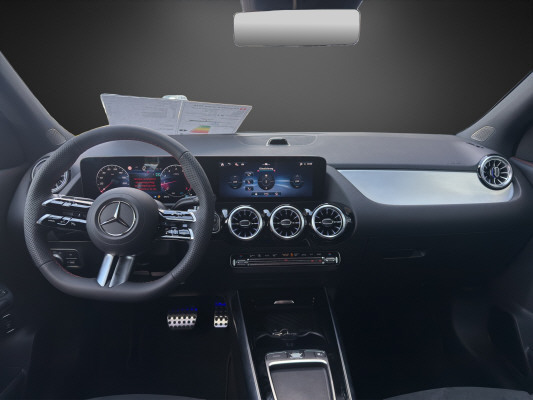 MERCEDES-BENZ GLA 200 Night Star 7G-D-image-8