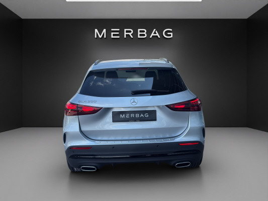 MERCEDES-BENZ GLA 200 Night Star 7G-D-image-4