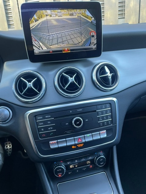 MERCEDES-BENZ CLA 200 AMG Line 7G-DCT-image-24