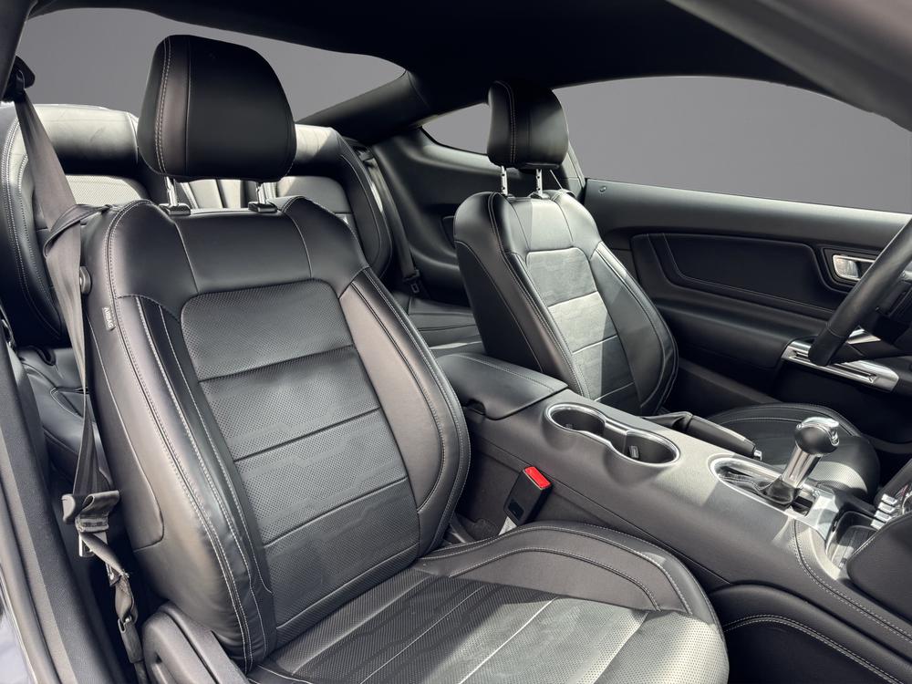 FORD Mustang Fastback 5.0 V8 GT Automat (CH-Fahrzeug)-image-11