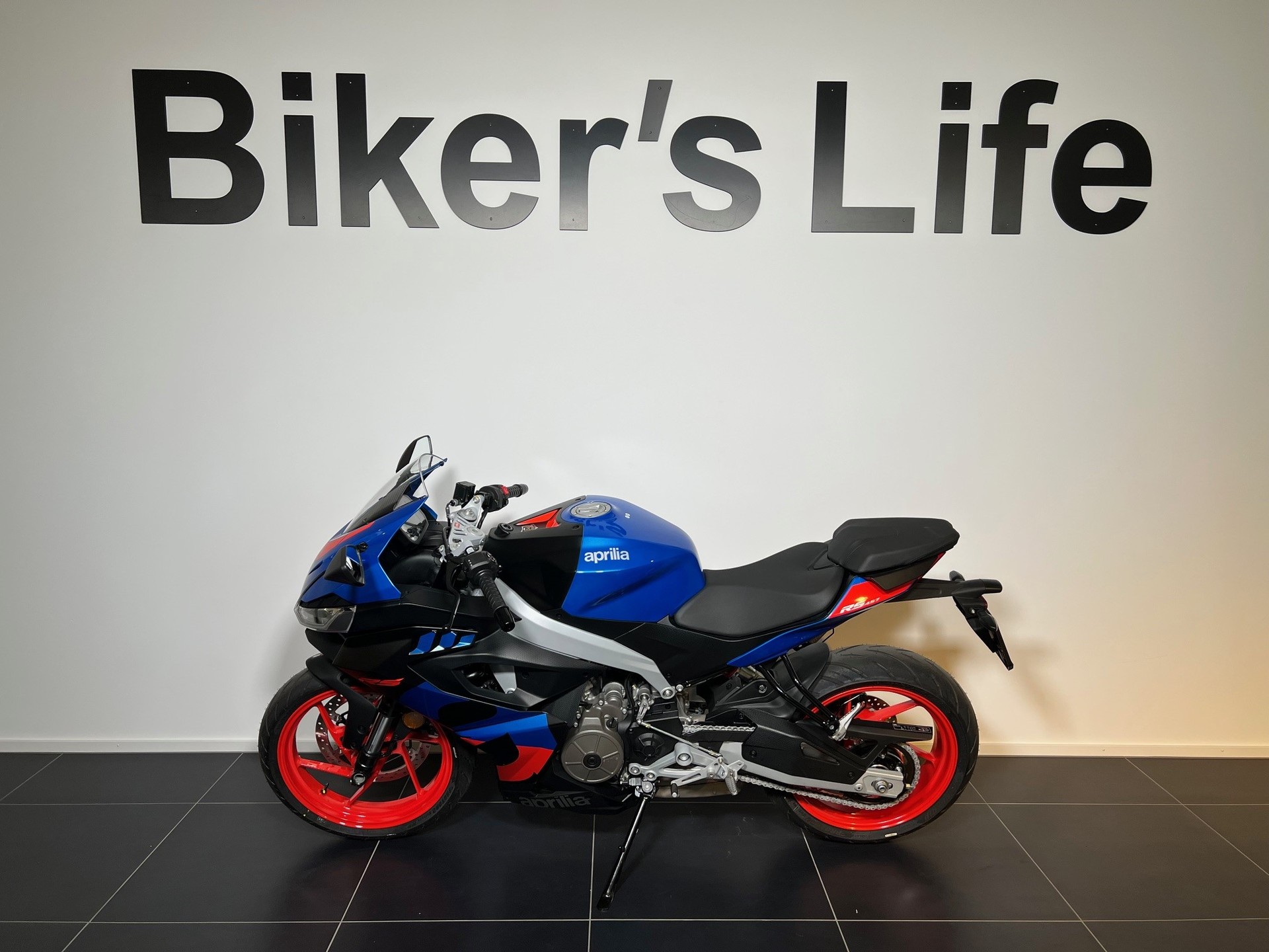 APRILIA RS 457 (35kW)-showroom-element-1