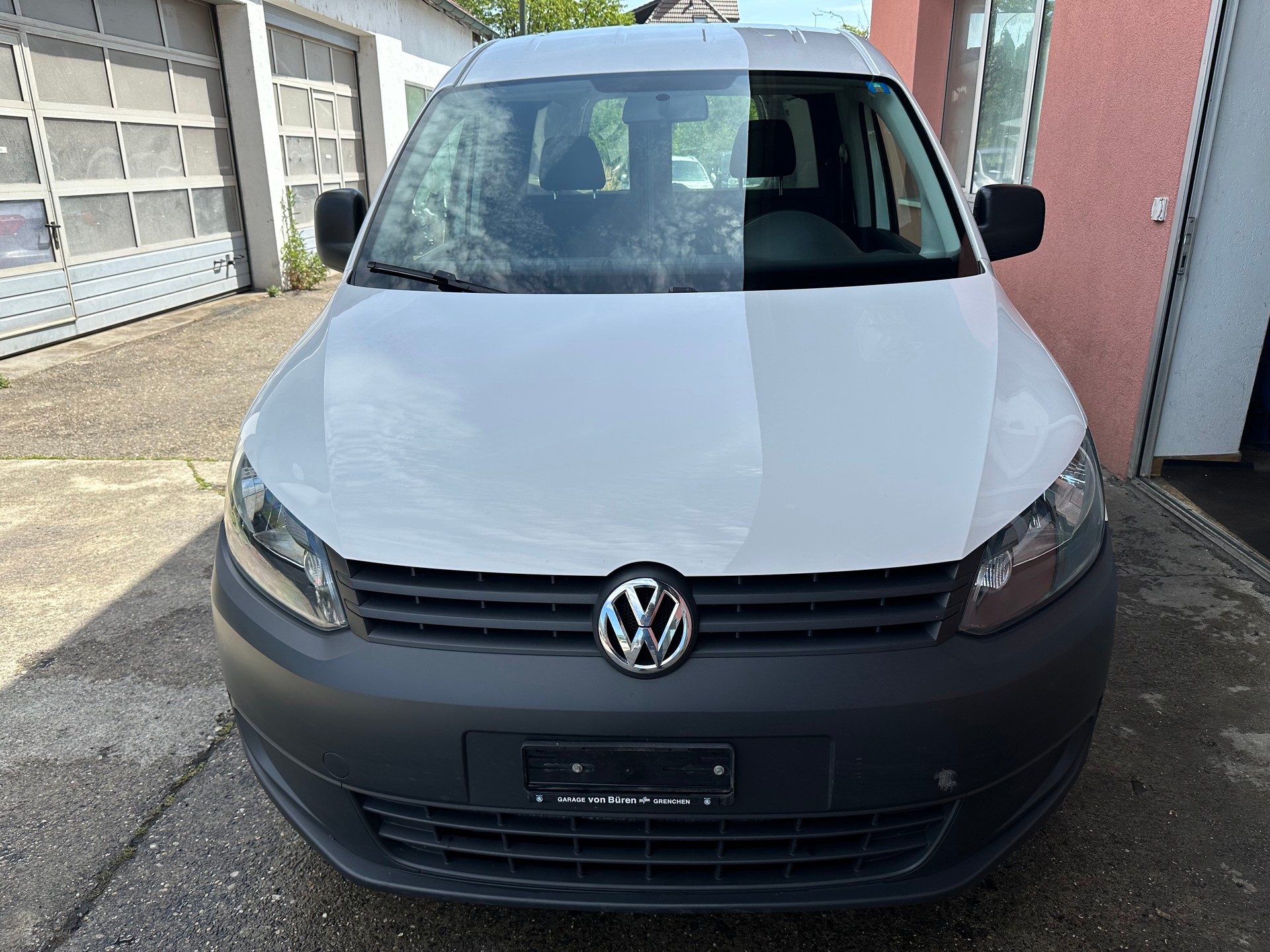 VW MAXI-image-0
