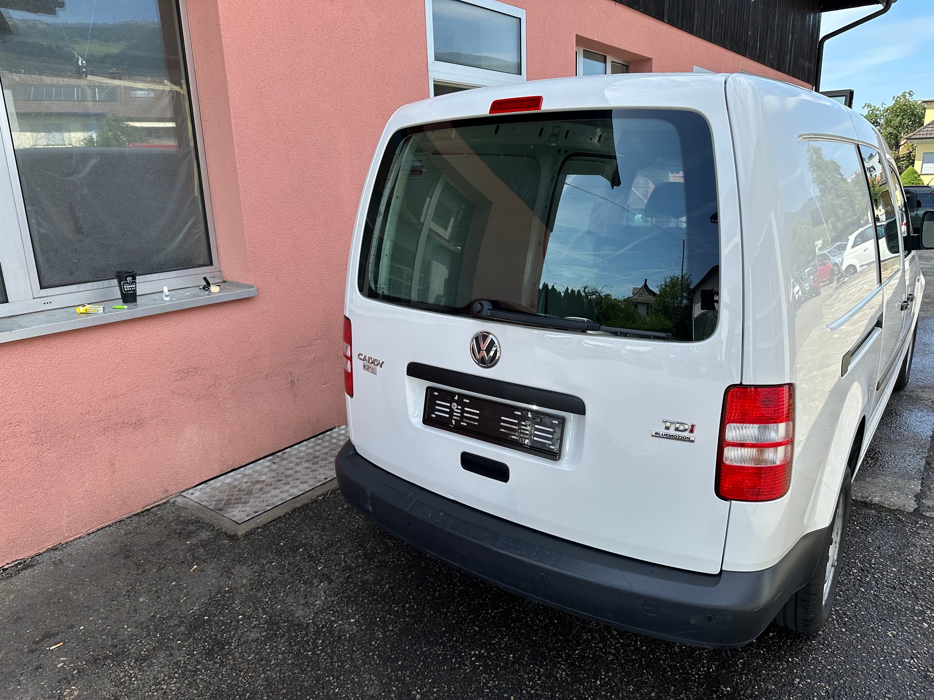 VW MAXI-image-3
