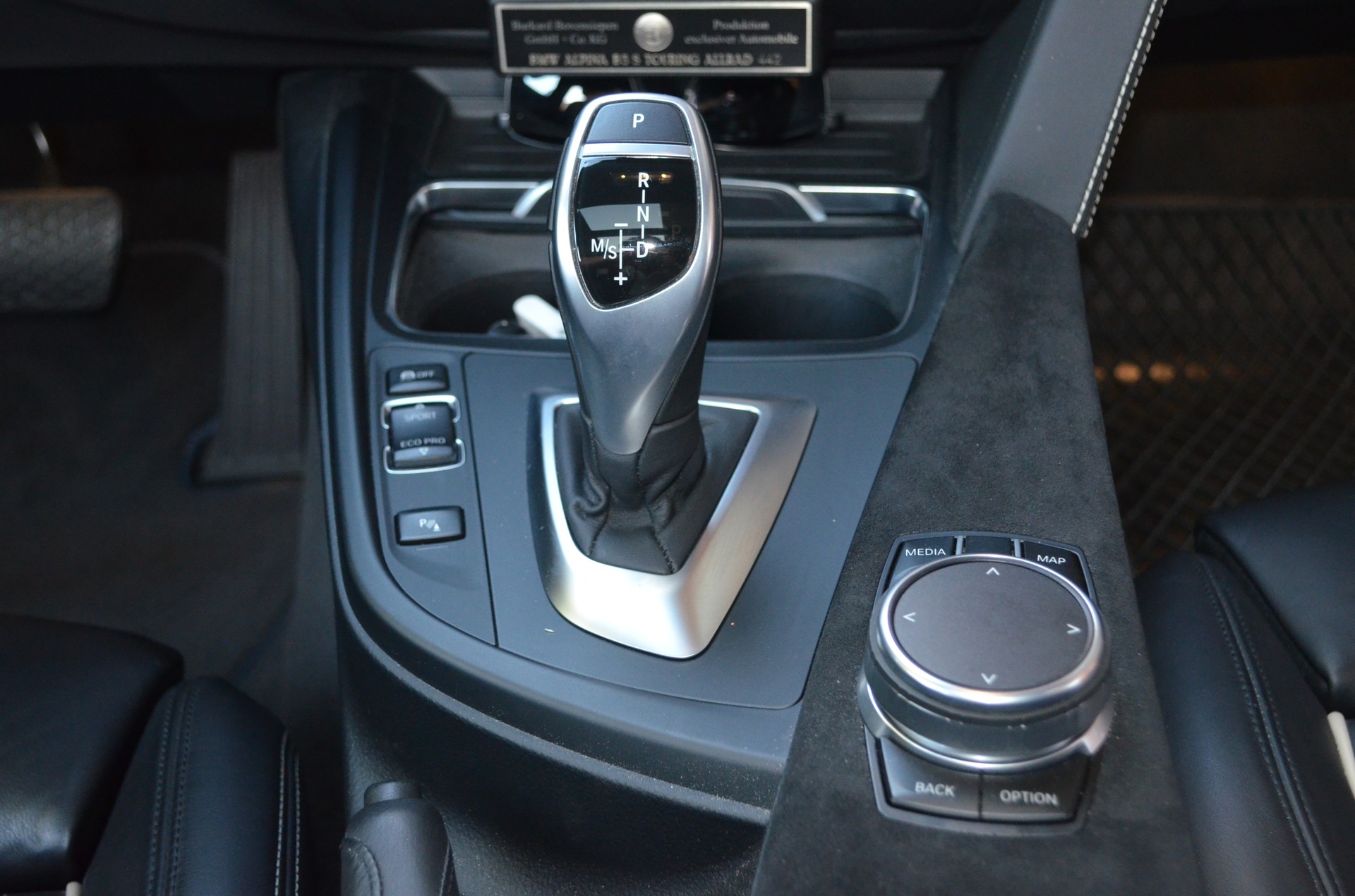 BMW-ALPINA 3.0 S Biturbo 4x4-image-10