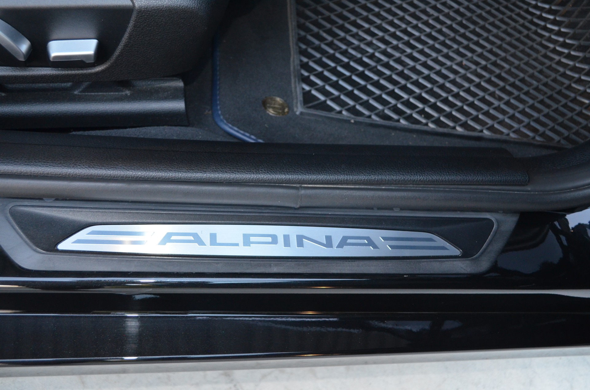 BMW-ALPINA 3.0 S Biturbo 4x4-image-14