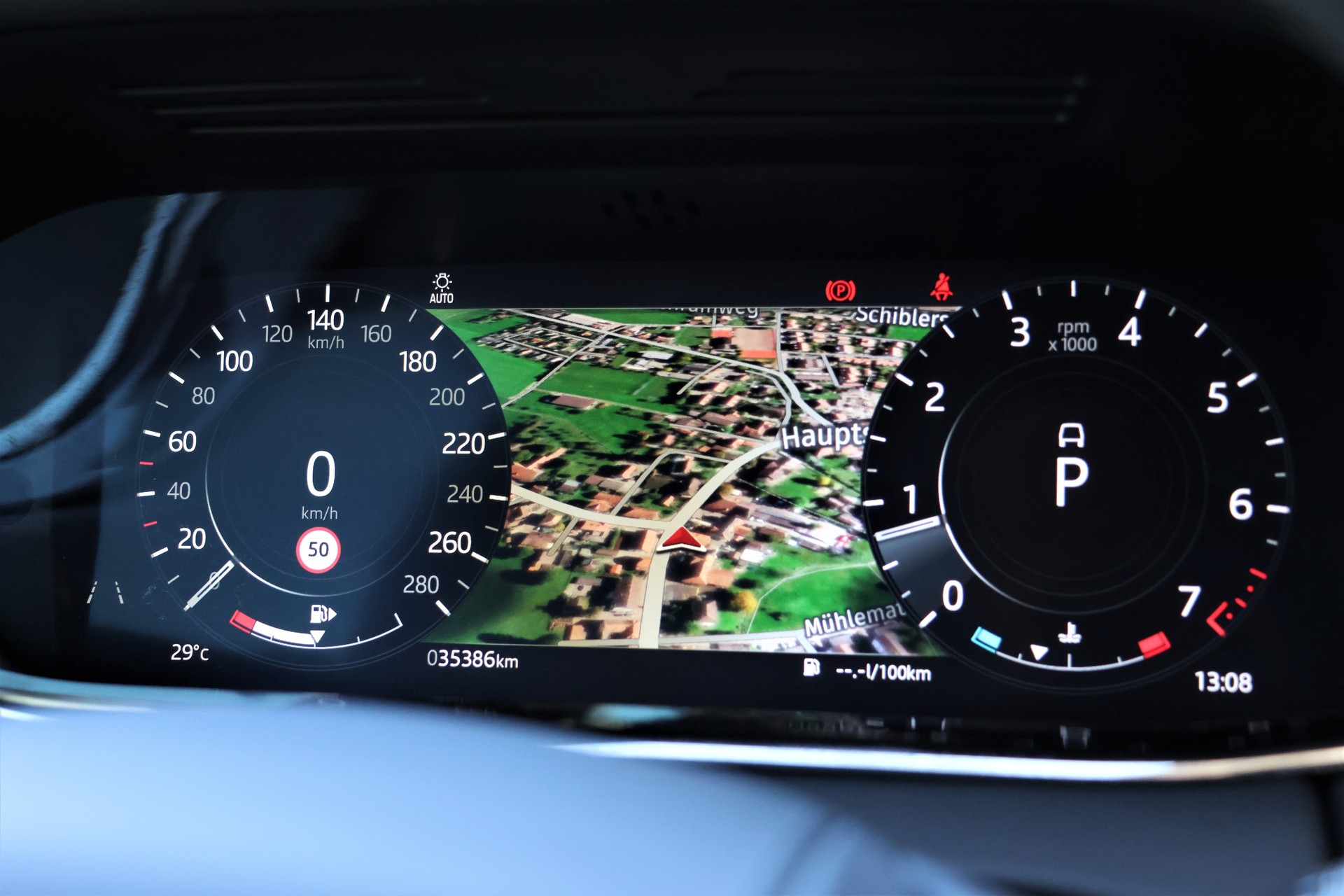 LAND ROVER Range Rover Evoque R-Dynamic P 250 AB AT9 (CH)-image-33