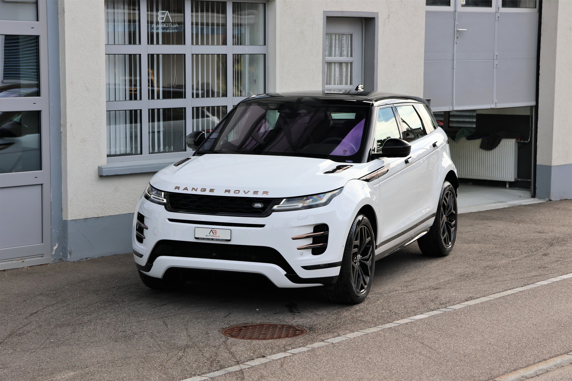 LAND ROVER Range Rover Evoque R-Dynamic P 250 AB AT9 (CH)