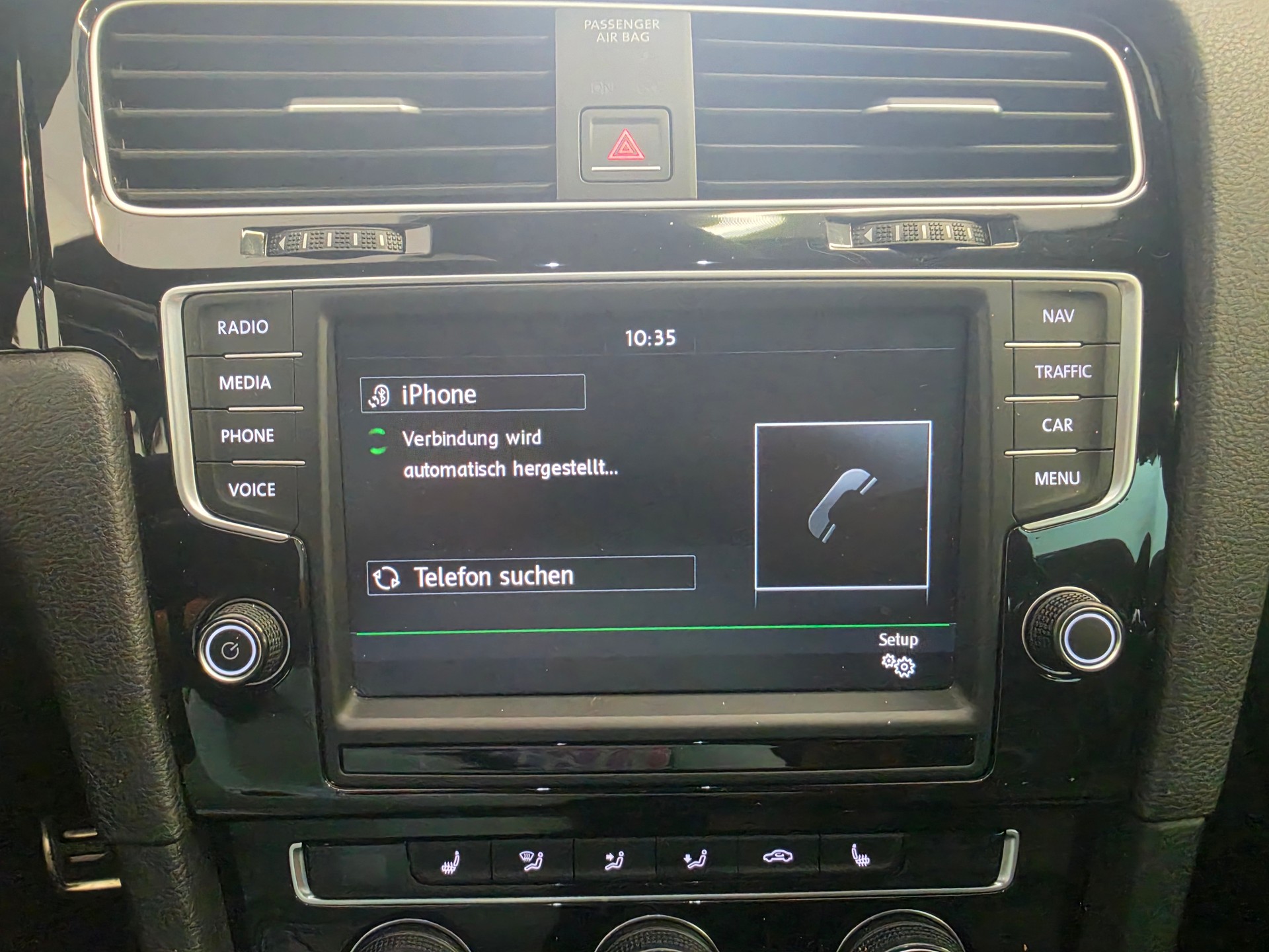 VW Golf Variant 2.0 TSI R 4 Motion DSG-image-7