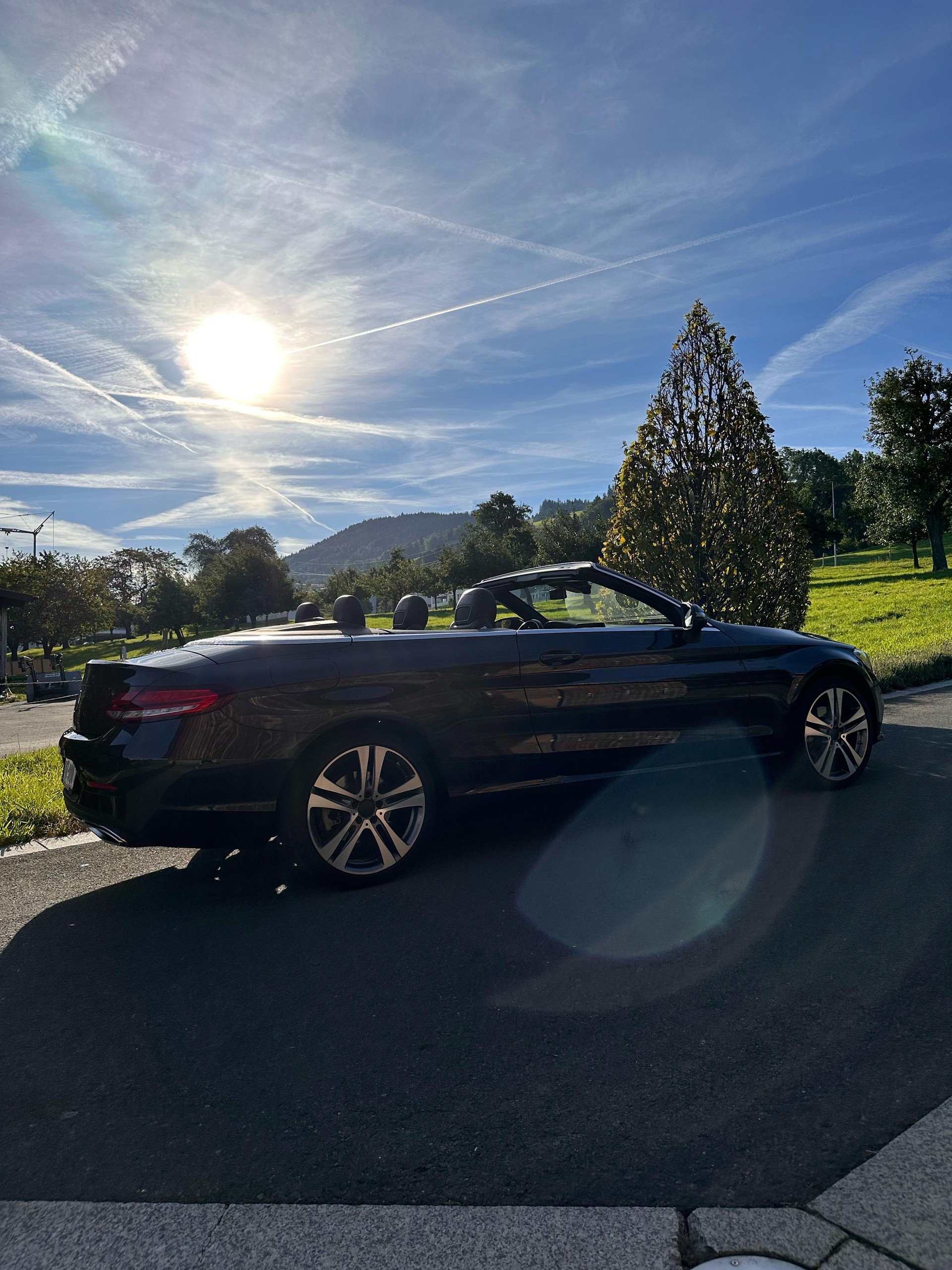 MERCEDES-BENZ C 200 4matic Cabriolet & Anhängerkupplung, CH-Auslieferung E. Frey, unfallfrei, 9-Gang-image-4