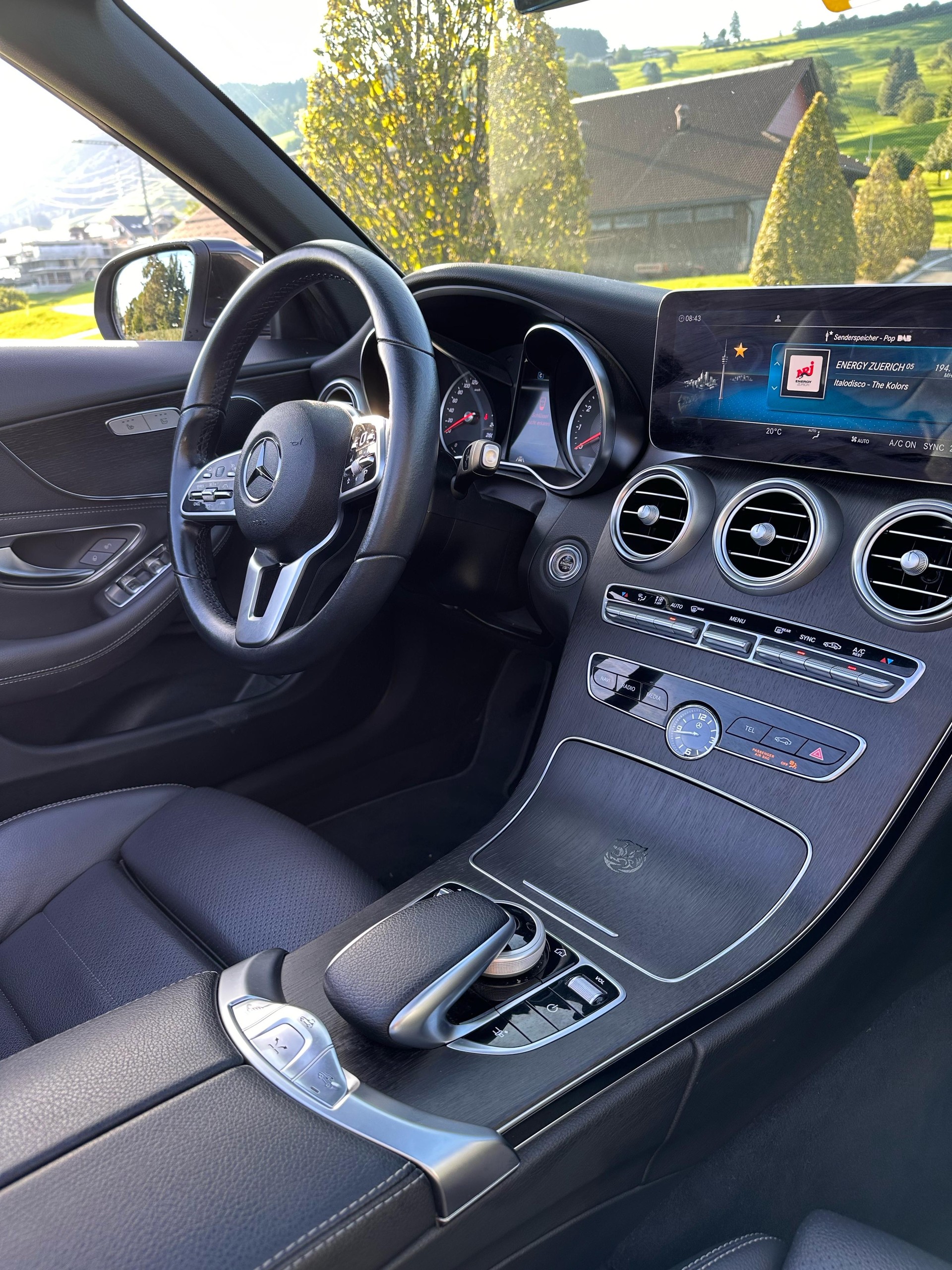 MERCEDES-BENZ C 200 4matic Cabriolet & Anhängerkupplung, CH-Auslieferung E. Frey, unfallfrei, 9-Gang-image-1