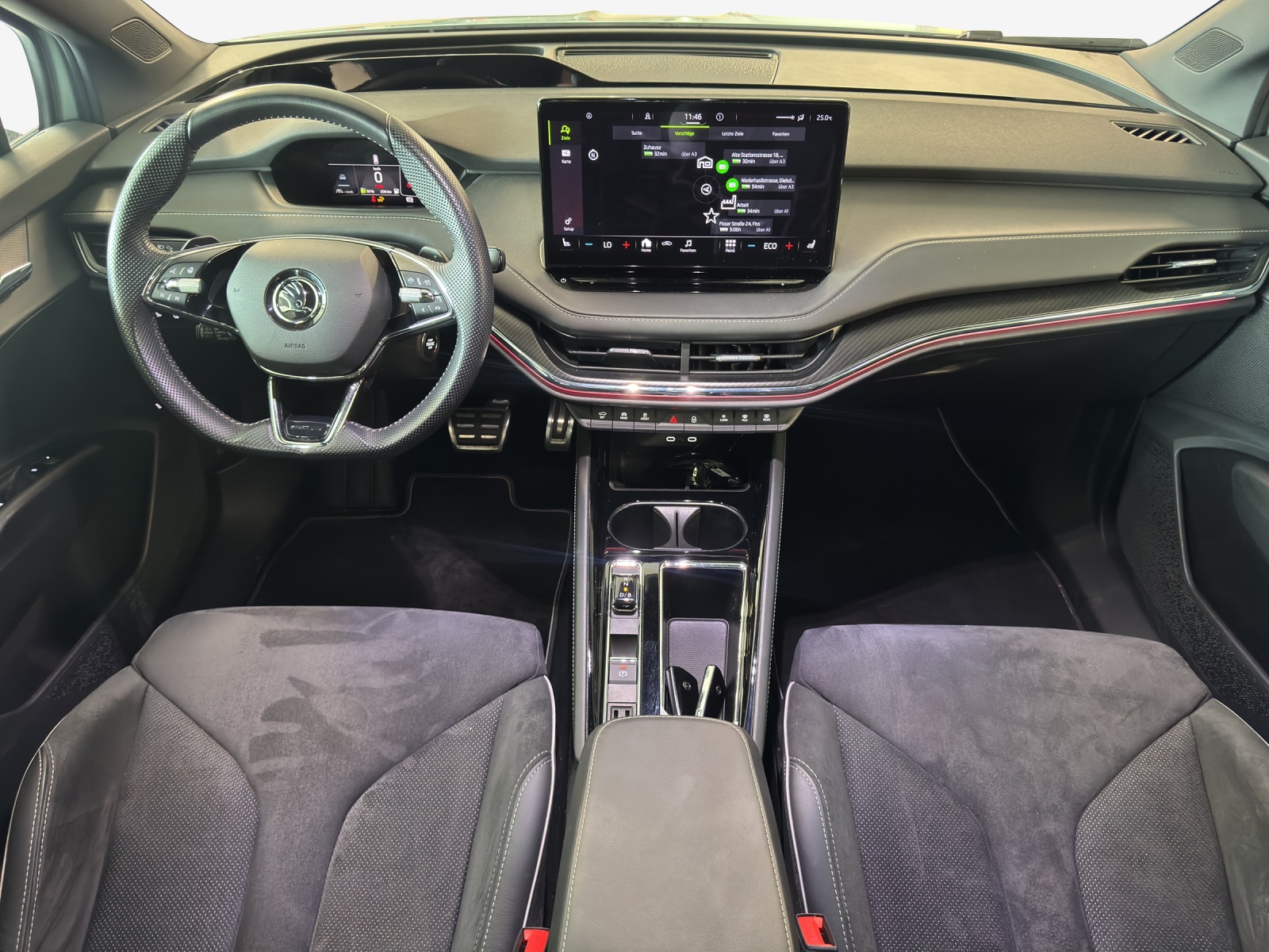 SKODA Enyaq iV 80x SportLine-image-9