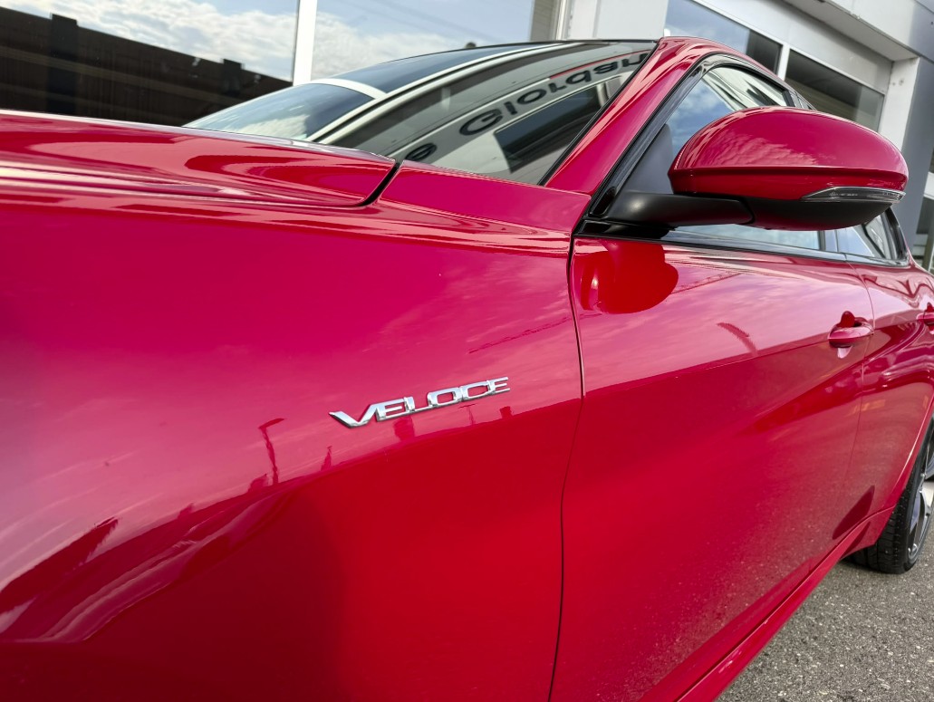 ALFA ROMEO Giulia 2.0 Veloce 280PS Q4 Sky-image-6